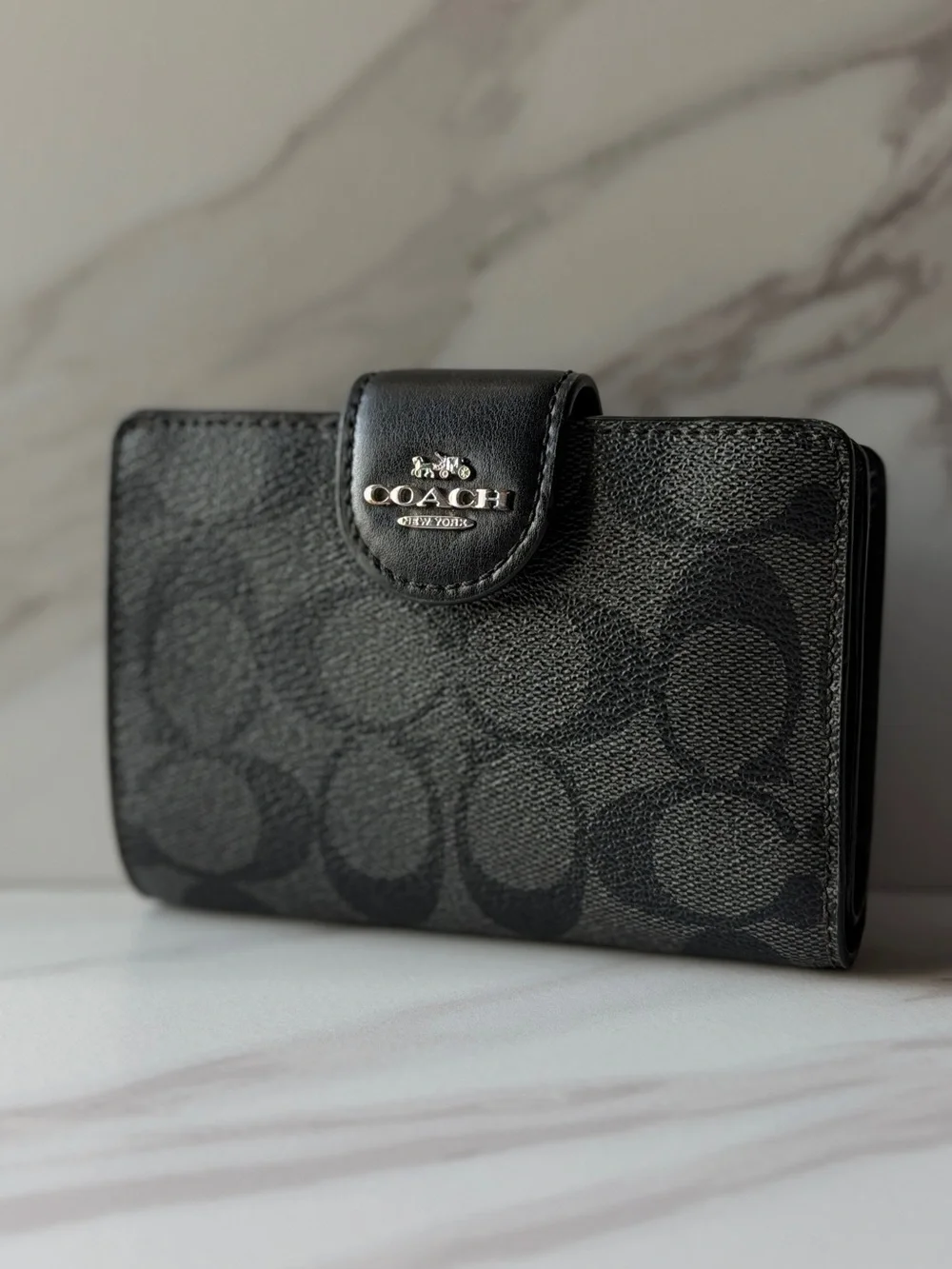 Coach Signature Medium Wallet